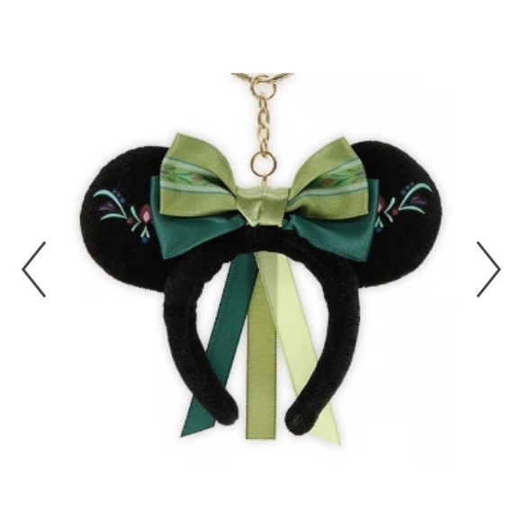 NWT Tokyo disney ana frozen keychain Mickey ears  Japan exclusive - Picture 2 of 4